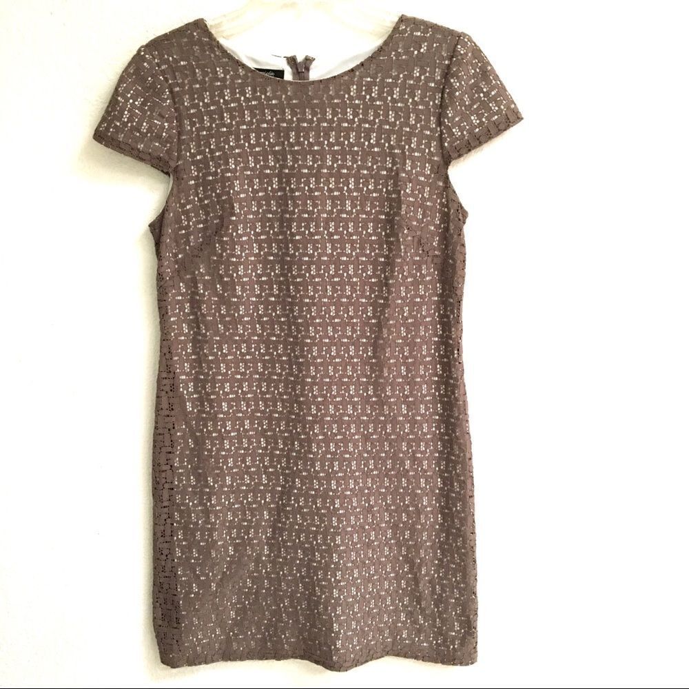 Suzi Chin lace overlay midi shift dress 8‎